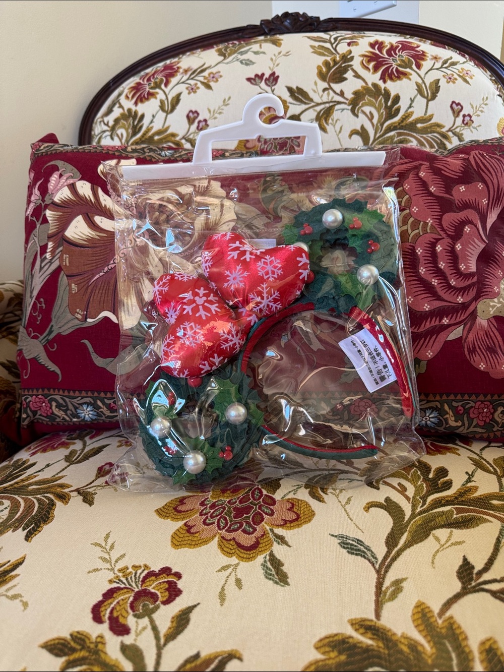 Disneyland Festive Holiday Headband with Red Snowflake Bow